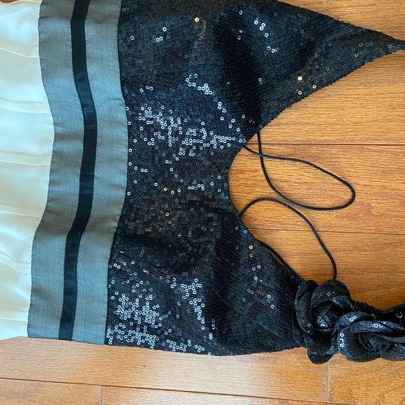 Carmen Marc Valvo dress - Picture 2 of 3